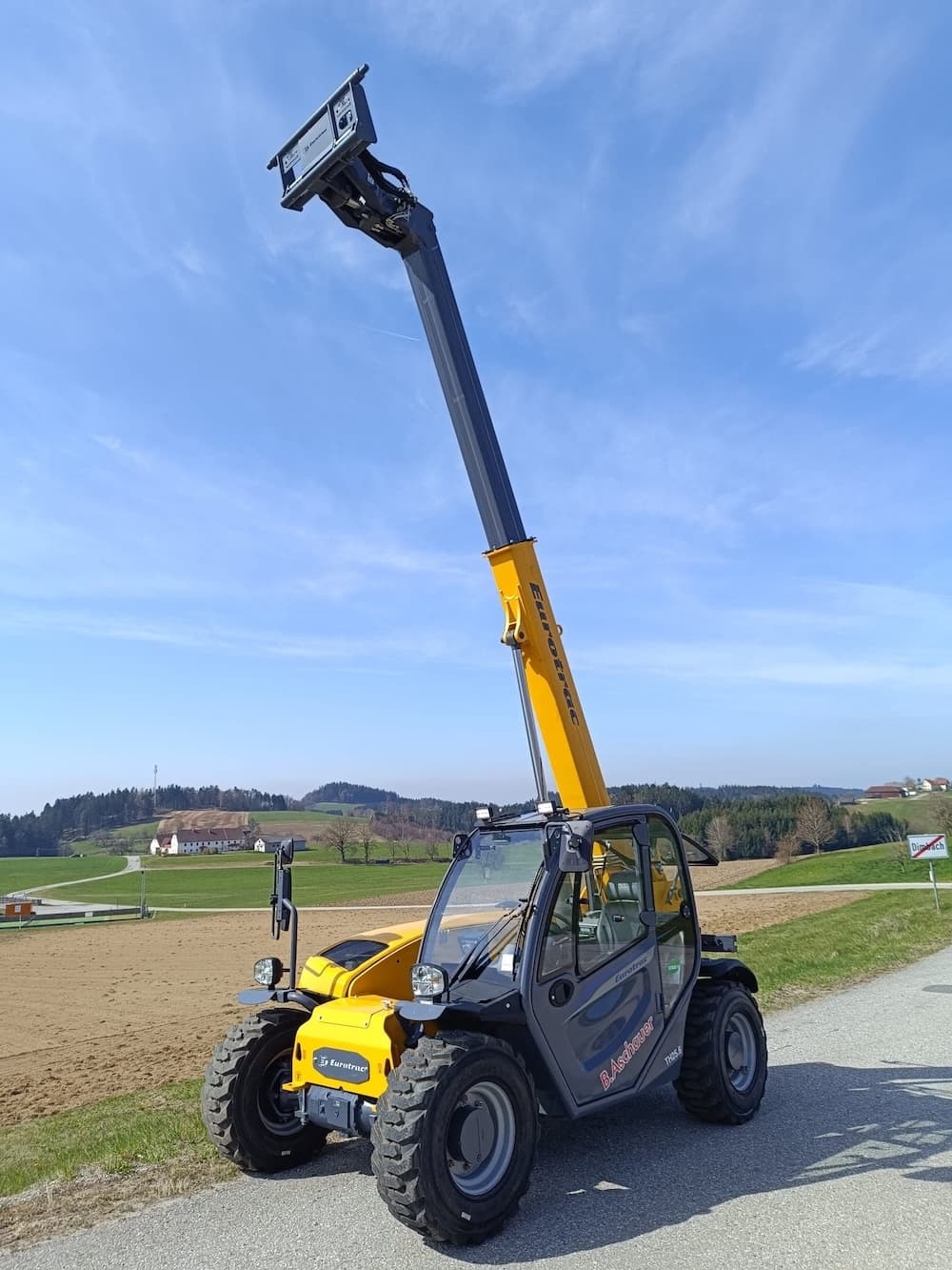 Eurotrac TH25.6 Vorführer<br><span style="text-decoration: line-through;"> Statt 50.625,-</span> <span style="color: #a00716; font-weight: bold;">nur 49.167,-</span> – Bild 11