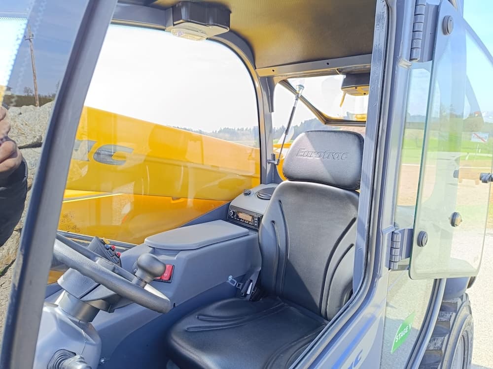 Eurotrac TH25.6 Vorführer<br><span style="text-decoration: line-through;"> Statt 50.625,-</span> <span style="color: #a00716; font-weight: bold;">nur 49.167,-</span> – Bild 16